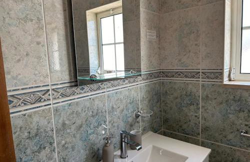 BnB Homes Luxurious Villa Stardust with Swimming pool & BBQ for Family Fun - Foto 74