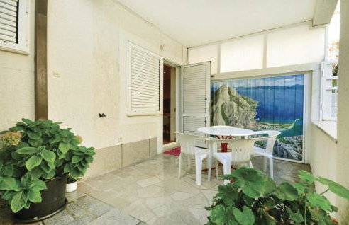 Apartment Mate - Photo 11