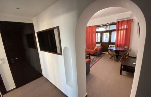 Classic 2 Bedroom Apartment Next to Metro - Marousi - Foto 6