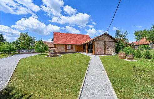 Beautiful Home In Sovari With Sauna - Photo 14