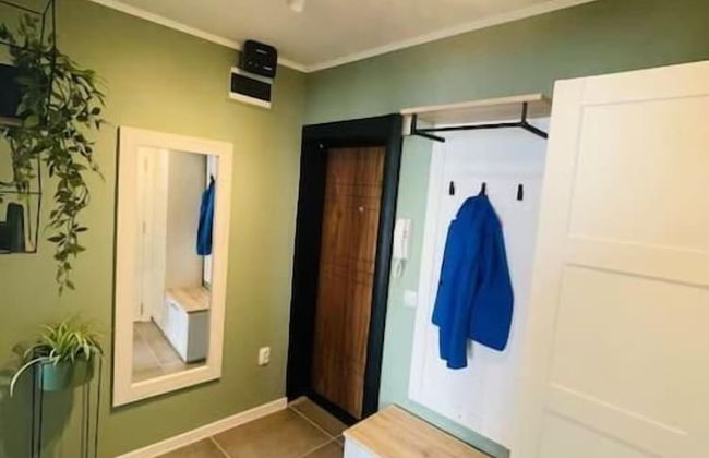 Varna Top Center Luxury One-bedroom Apartment - Photo 20