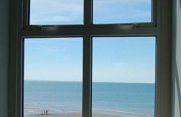 Dolphin Beach House In Tywyn - Photo 42