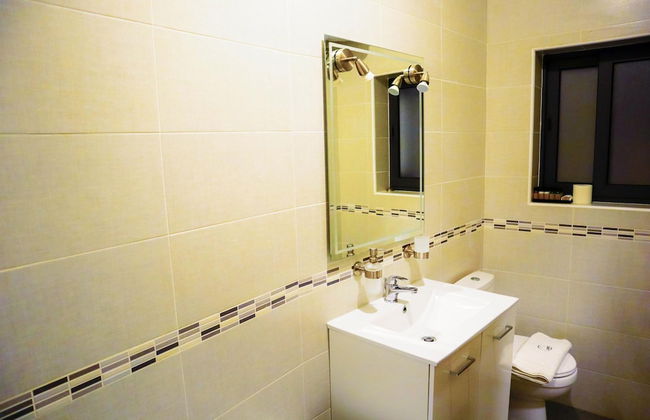 3 Bedroom Apartment With Private Pool and hot tub - Foto 12