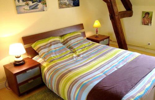 Maison spacieuse avec jacuzzi à Saint-Georges-sur-Baulche - Foto 13