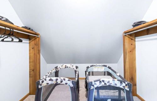 Wooded Retreat with game area and hot tub - Foto 34