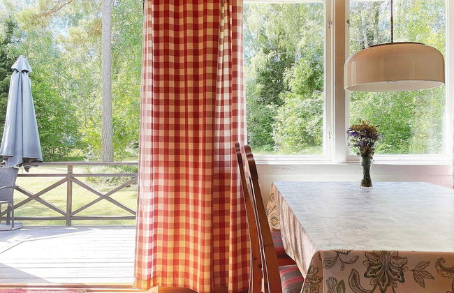 8 Person Holiday Home in Blido - Photo 23