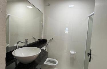 Flat 3 Marias - Praia de João Fernandes - Foto 5