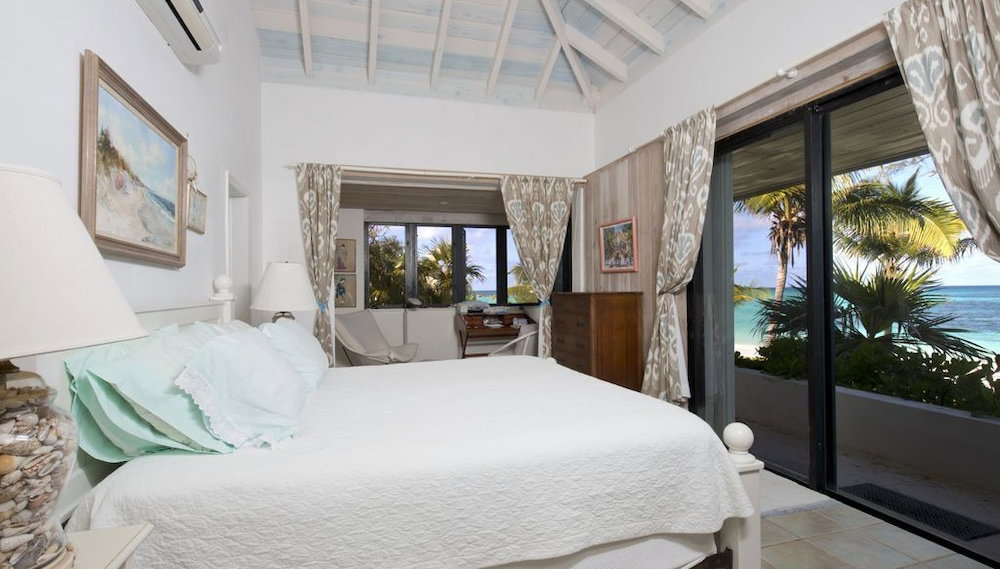 Tropical Hideaway: Charming Cottage Near Pink Sands Beach - Foto 1, Imagen principal