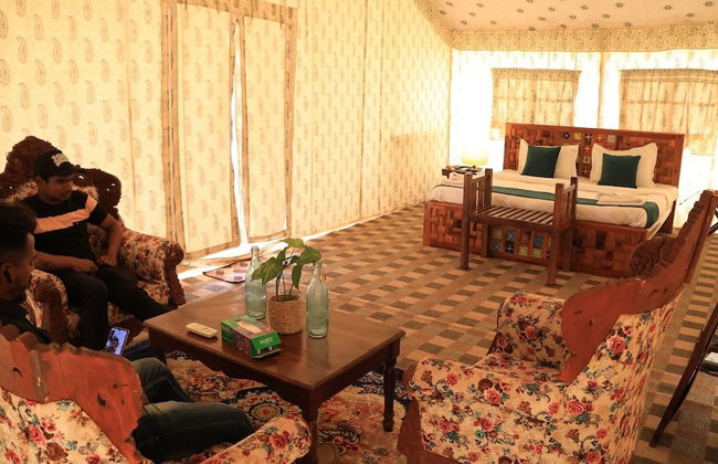 Shivadya Camps Mahakumbh Mela - Foto 8