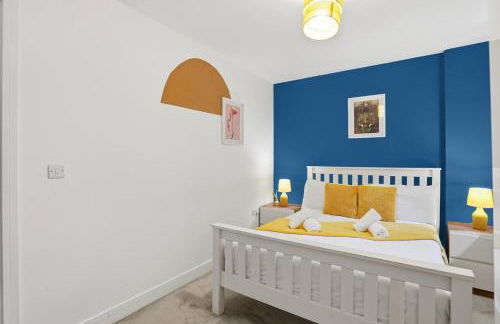 Stylish One Bedroom City Centre Aprt with Free Parking - Foto 11