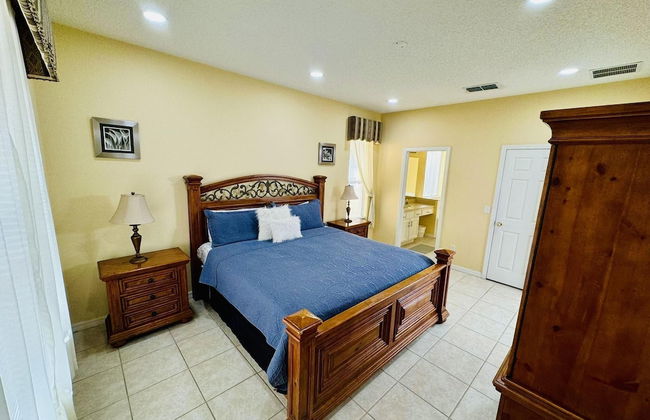 7/6.5 Beautiful Vacation Home With Private Pool, and Much More!! - Foto 21