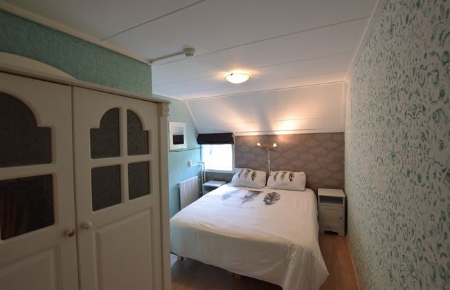 Quaint Farmhouse near River in Oosterwijk - Foto 3