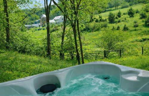 Winding Creek Cabin - Photo 1