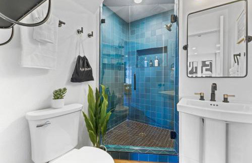 6BDRM Amazing Game RoomHeated Pool3KING4QUEEN - Photo 24