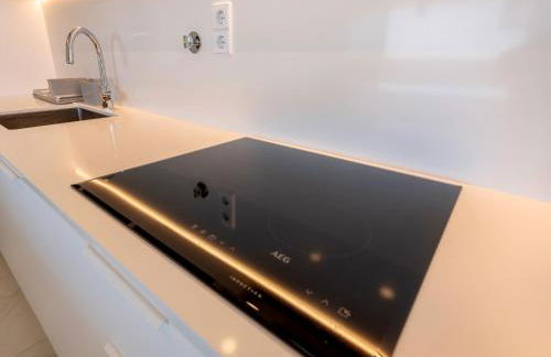 Bayline - Beachfront Bliss & Spa by Bedzy - Foto 13