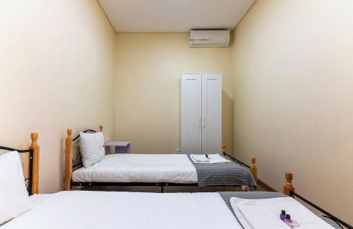 Very Sunny apartment with large balcony 3rd floor - Foto 35