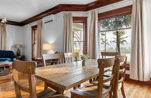 The Historic Bonners Family Home- 4 Bedroom - Panoramic River Views, Casino Nearby - Foto 6