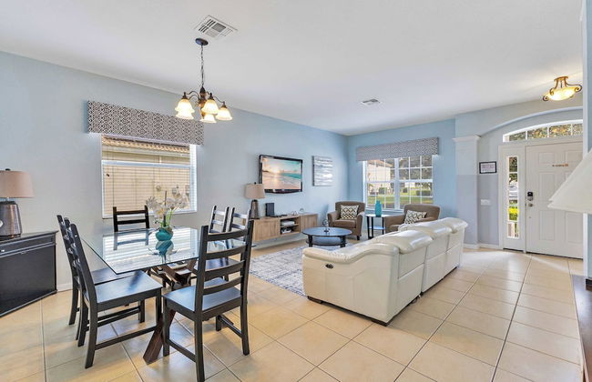 Windsor Hills 6BR Home Pool Spa Private Theater - Foto 14