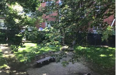 Private Studio Suite with Separate Entrance & Backyard, Quiet Brooklyn Stay - Photo 19