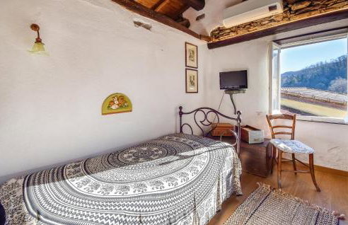 3 Bedroom Cozy Home In Lumarzo - Foto 17