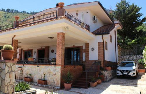 Villa Belvedere di Altavilla with Pool and Near The Sea - Foto 17