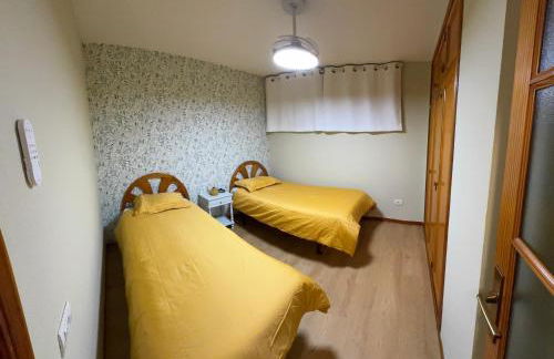 Precioso apartamento frente al mar, parking y club deportivo - Foto 17