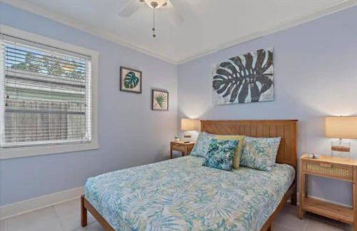 CANAL FRONT! Bring or rent a boat, near AMI/IMG. - Foto 19