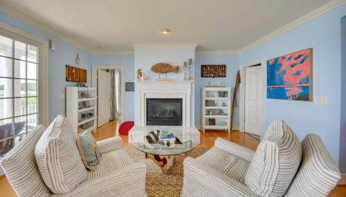 Bayfront White Stone Escape w/ Private Beach! - Photo 5