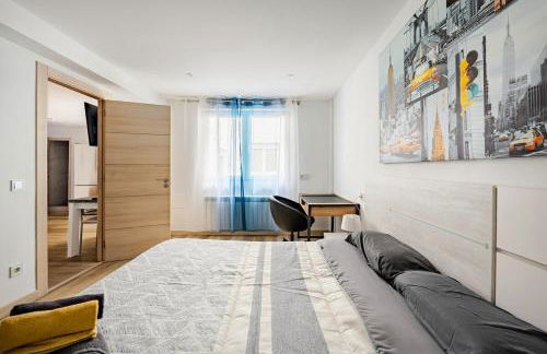 RECOMENDADO Wifi 12 min ayto 4 habs dobles PARKING - Foto 9