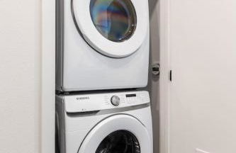 Chic Studio, Walk to Downtown With Skyline Views - Foto 12