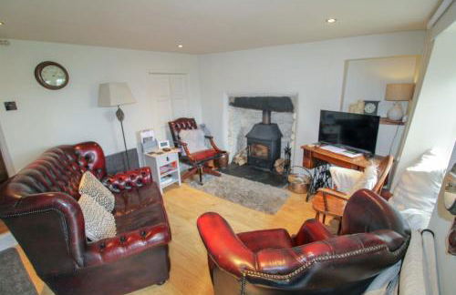 Milldam Cottage a characterful cottage in an elevated location above Coniston with walks from the door - Foto 2