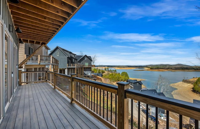 NEW Lake Cabin Sleeps 14 Indoor Pool Hot Tub - Foto 37