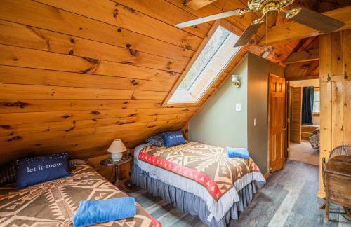 Cozy private cabin near Okemo! Large Hot tub! - Foto 21