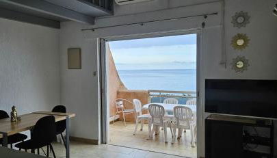 Lea-Vue mer panoramique- clim-Wifi- plage à pieds - Foto 3