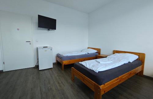 Spacious Worker Apartments with Rooftop Terrace - Up to 21 Guests - Foto 26