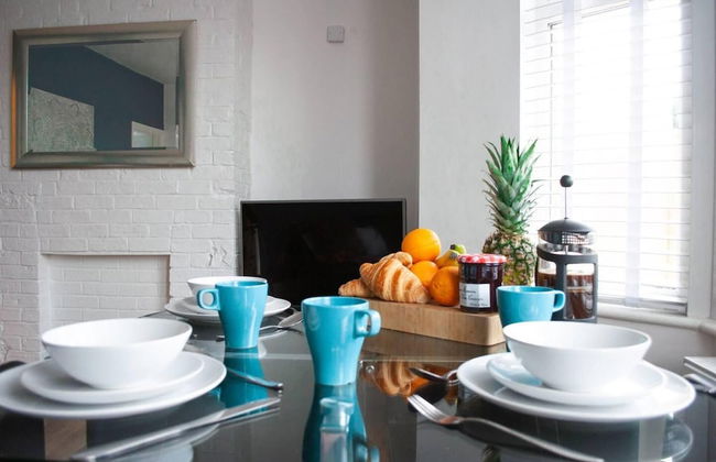 Apartment Ideal for Hospital by Nest Stays - Foto 23