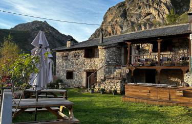 Apartamentos Rurales La Laguna Somiedo - Foto 1