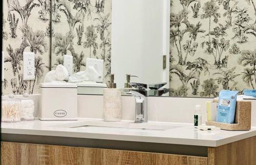 BRAND NEW TOP FLOOR IN THE HEART OF MIAMI - Foto 46