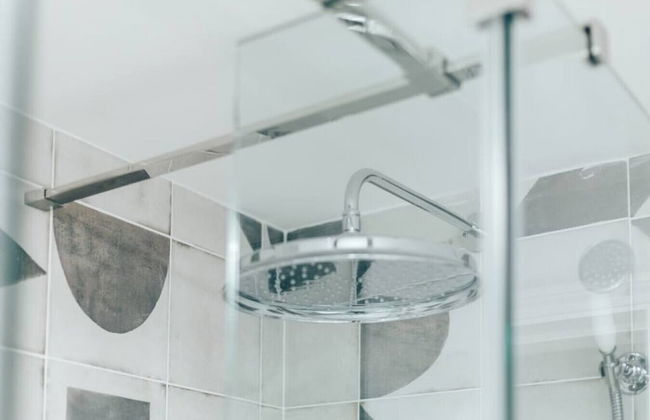 The Neptune - From 125 Per Night - Photo 18