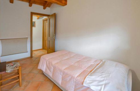 2 Bedroom Amazing Apartment In Loiano - Foto 19