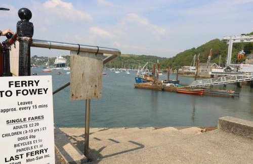 The Watch Below - Foto 22