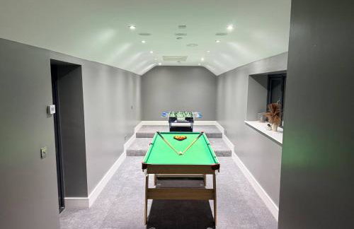 Luxury home 5 bedroom 3 bathroom games room parking - Foto 32