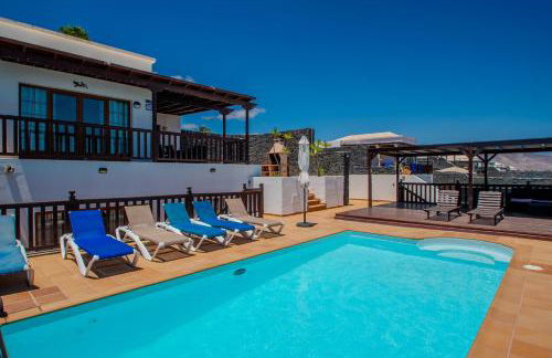 CASA LAURA VISTA LOBOS - spacious Villa with heatable pool and sea views - Photo 3
