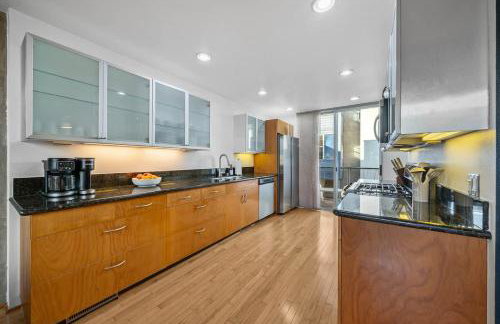 Gaslamp Row House - Sleeps 8 Private Garage AC - Foto 9