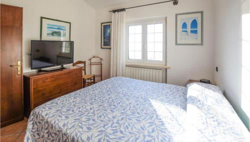 Awesome Home In San Savino Di Magione - Photo 5