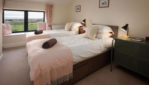 Steading conversion with amazing views - Photo 2