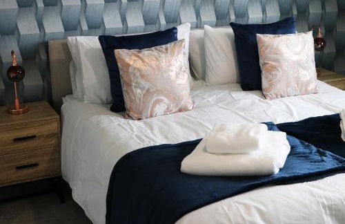 Large 3-Bed House VAT Invoices & Parking - Ideal for Contractors - Foto 14