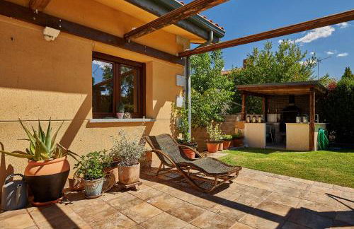 El Olivo de Caraquiz - Photo 17