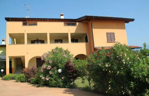 Relax on lake of Garda - Foto 4