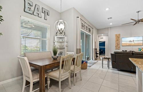 Beautiful Cape Coral Oasis! King Bed, BBQ, Heated Pool, PVT Yard & Much More! - Foto 21